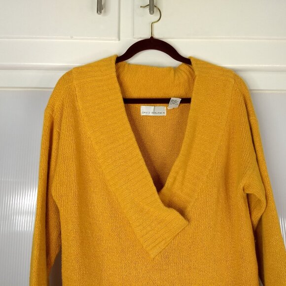 David Benjamin Yellow Pullover Silk Blend Sweater Deep V Neck Long Sleeve Large - Picture 2 of 12
